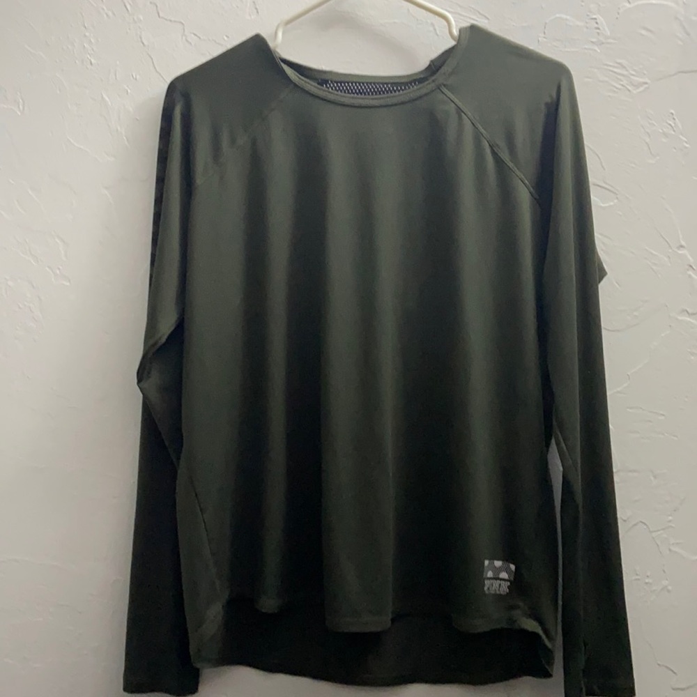 Long sleeve top